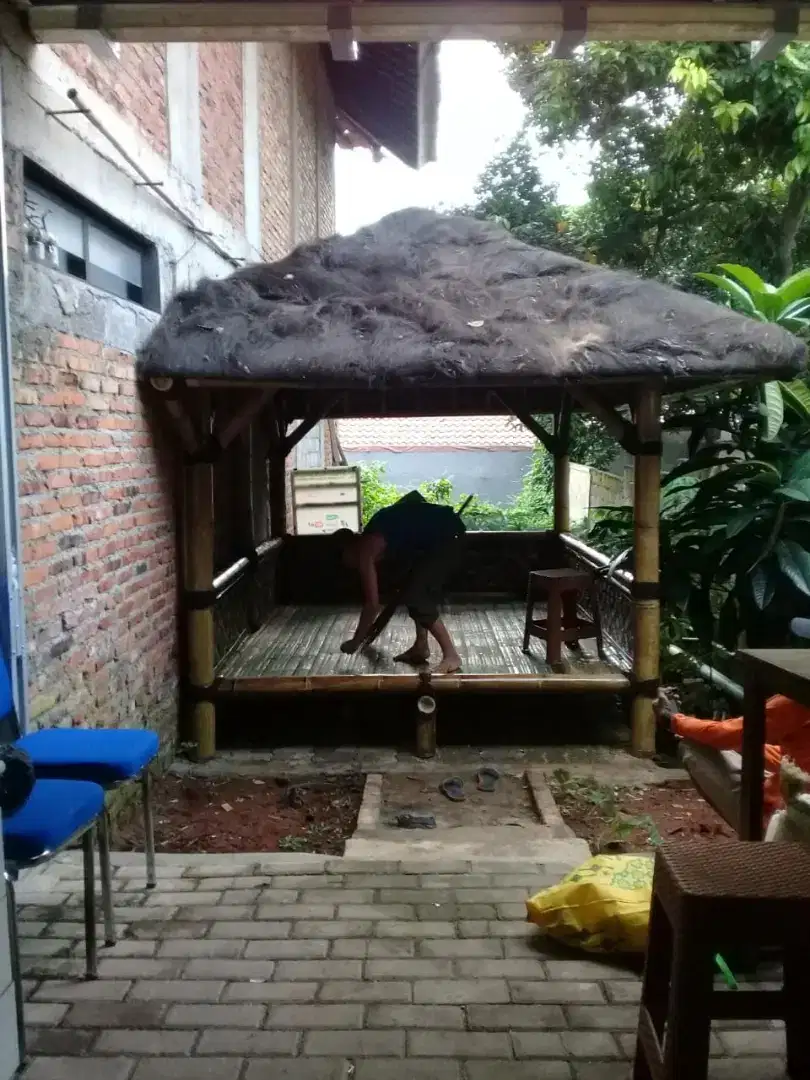 SauNg Bambu daN Gazebo BeRkuaLitas