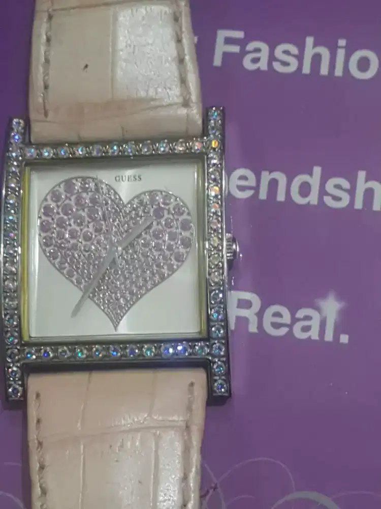 Jam Tangan Guess Love quartz Original utk wanita