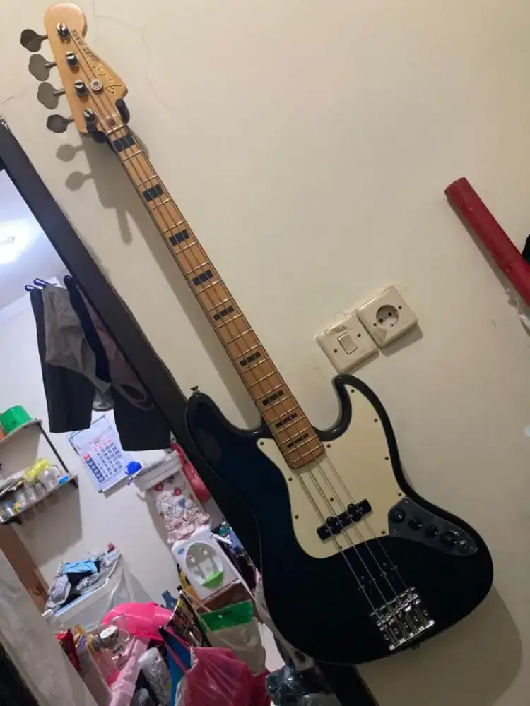 Fender Jazz Bass di Indonesia - OLX Murah Dengan Harga Terbaik - OLX.co.id