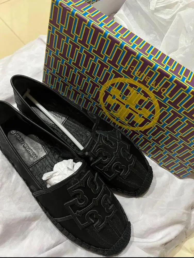 Slip on tory burch original 100%