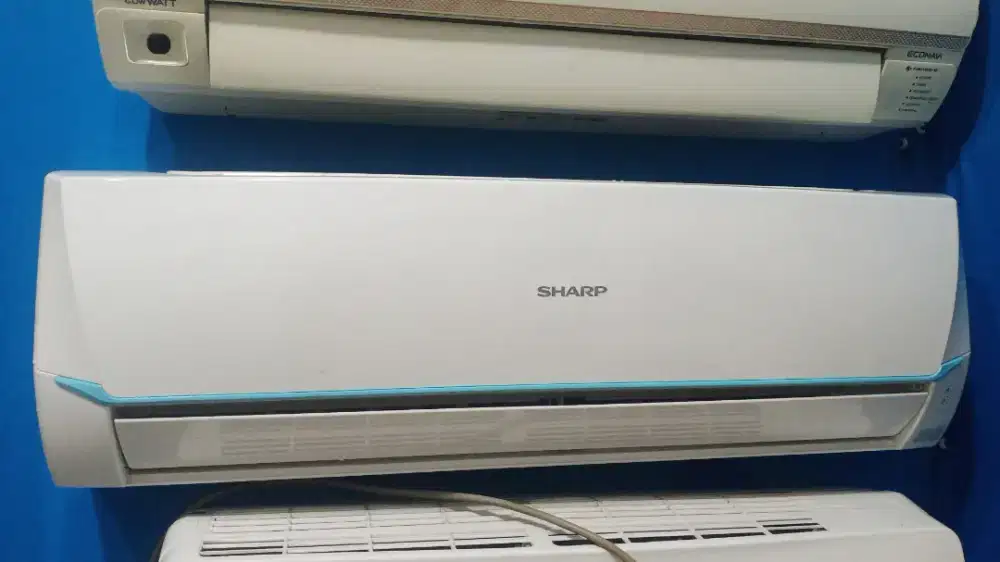 AC bekas mulus 1/2 Sampek 2 pk