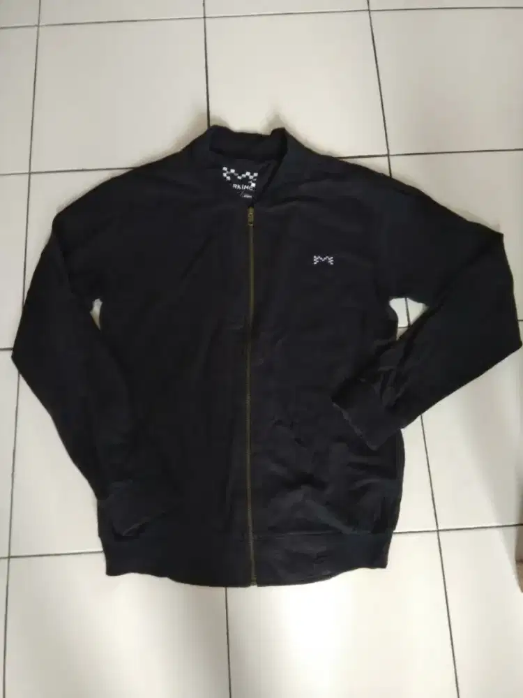 Jaket mark Inc hitam
