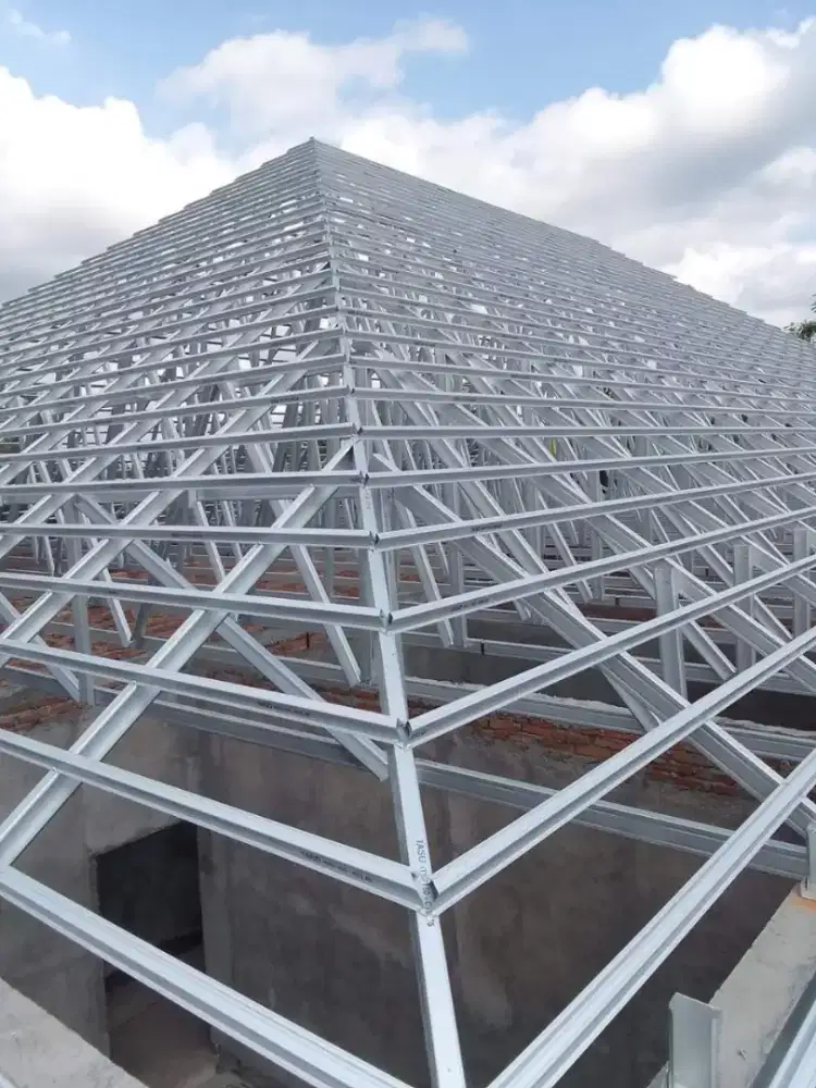 Baja ringan se-jabodetabek bongkar atap lama gnti baja ringan ?