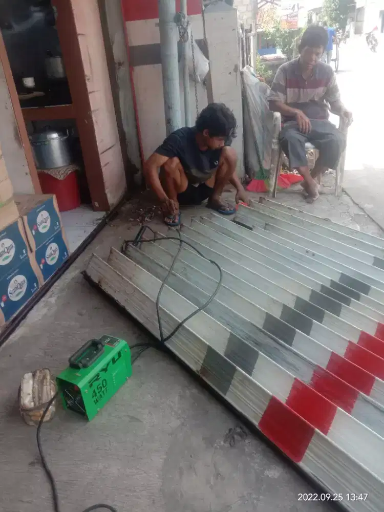 melayani spesialis rolling door murah jakarta