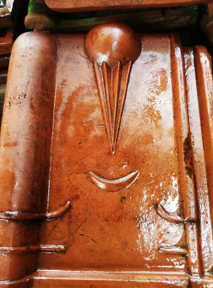 Genteng soka Kebumen ( kodok 20x30cm) as