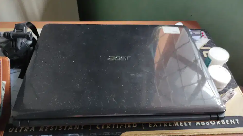 Laptop Acer(i3) & Asus Slim(i5) mati total