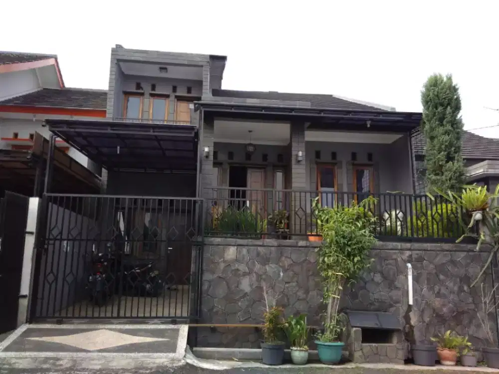 Rumah nyaman dikontrak/dijual di Pesona Pasir Endah, Bandung Timur