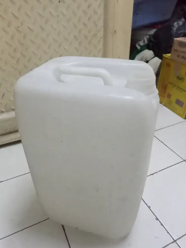 Dirijen bekas 20liter