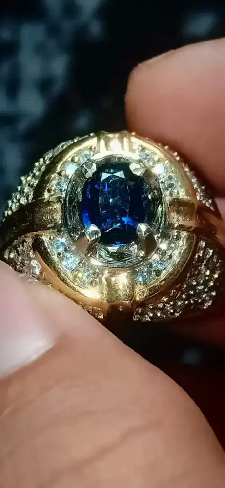 Natural royal blue kyanite srilanka