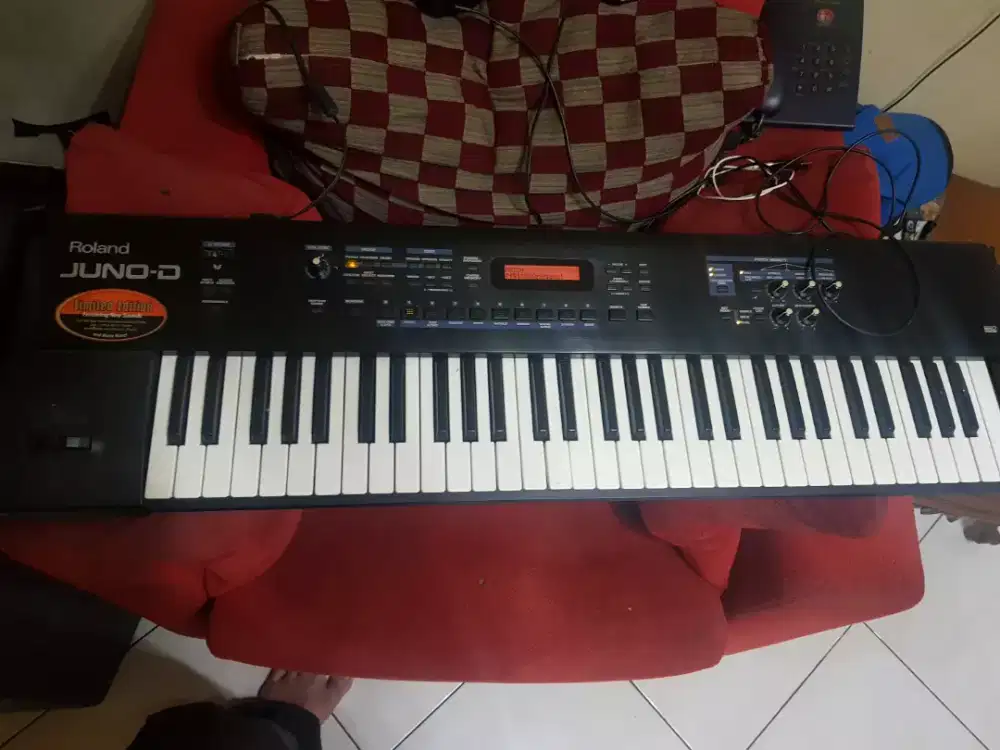 Cari segala keyboard dan piano