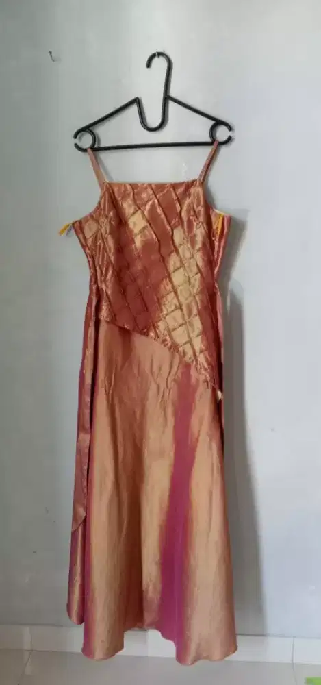 Baju pesta mewah full body