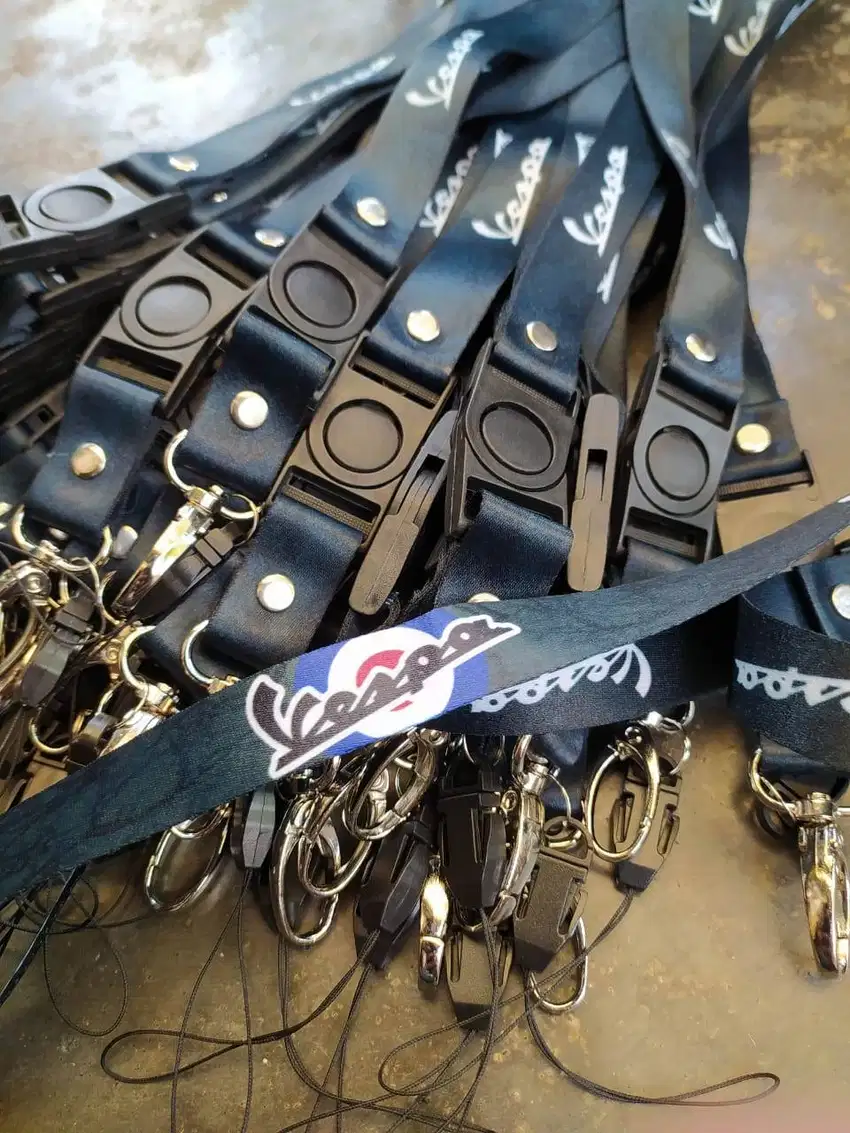 Souvenir Tali Lanyard Tali ID Card Gantungan Kunci Sablon Print Custom