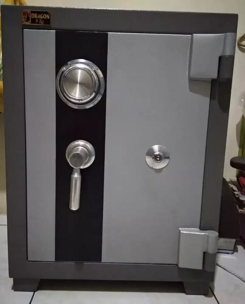 Brankas Tahan Api Brankas DRAGON A1 LN Surgent