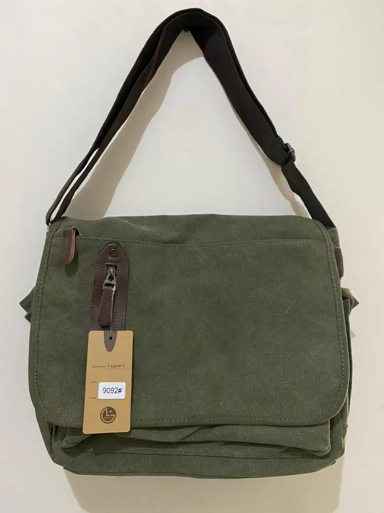 TAS KANVAS SELEMPANG