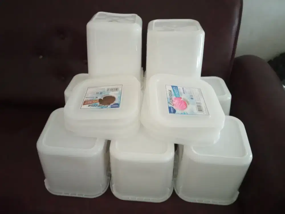 Box / Ember / Kotak Es Krim Serba Guna ( Persegi / Kotak )