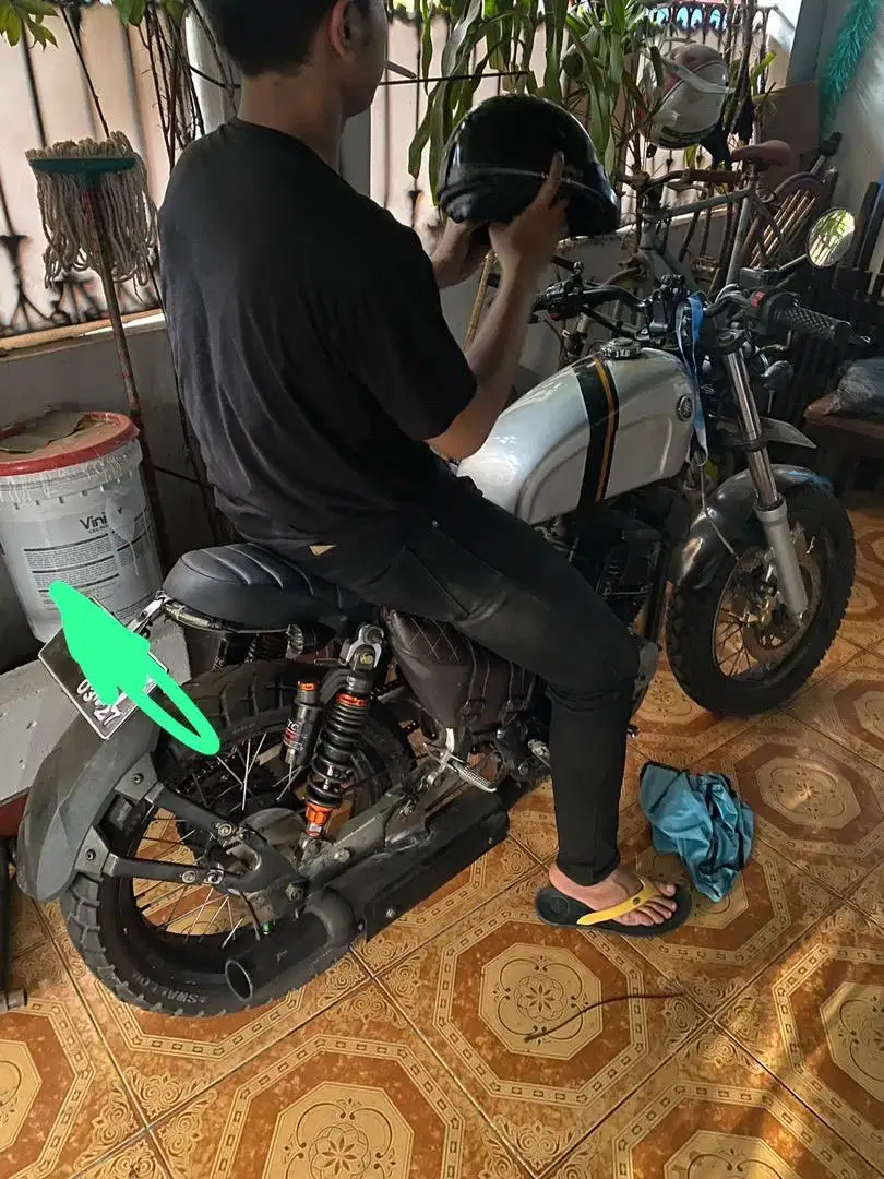 MOTOR CUSTUM SCORPIO 225