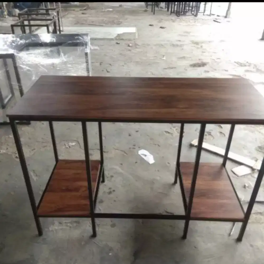 Meja kerja 2 ambalan modern
