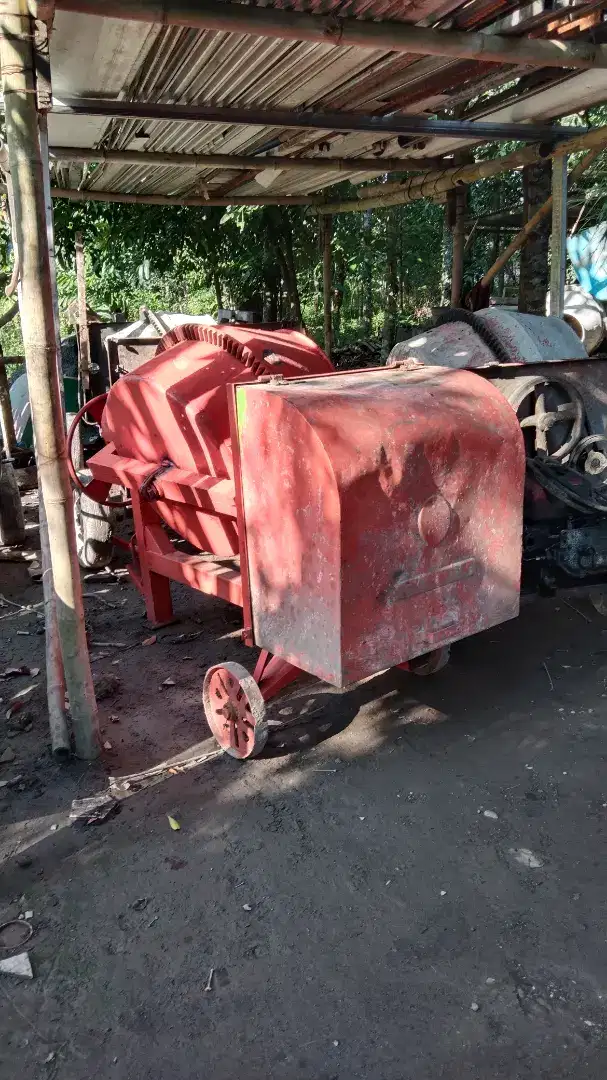 Jual molen cor 50kg ban besi & ban karet siapkerja Ada banyak pilihan