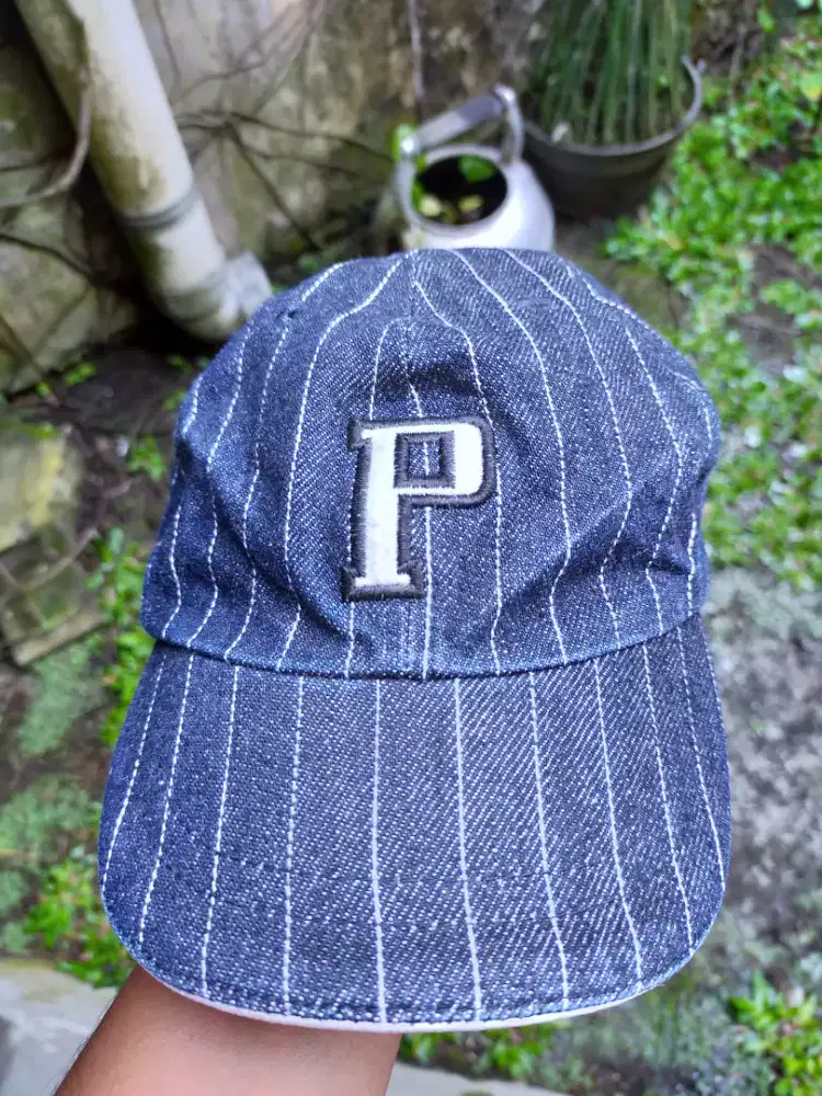 Topi Impor Anak Initial P Bahan Jeans