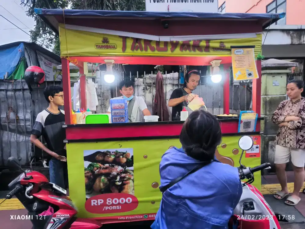Lowongan kerja jaga stand makanan