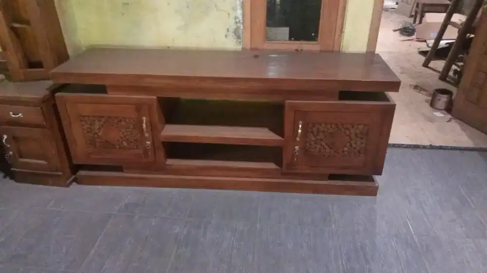 Meja tv pertisi full jati