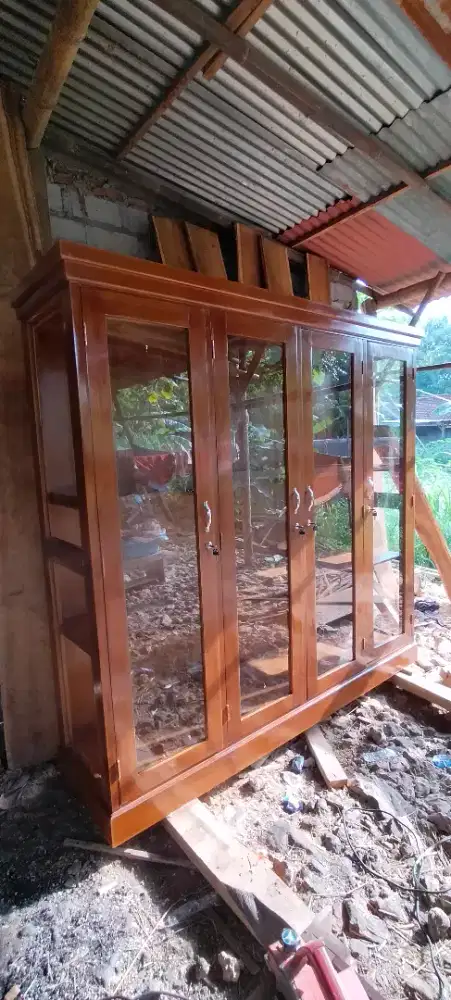 Almari piala jati murah