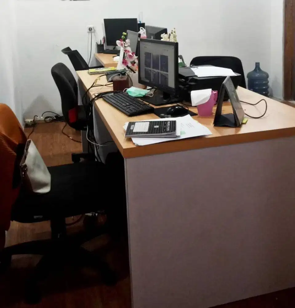 Di CARI BAGIAN SURVEI INTERIOR