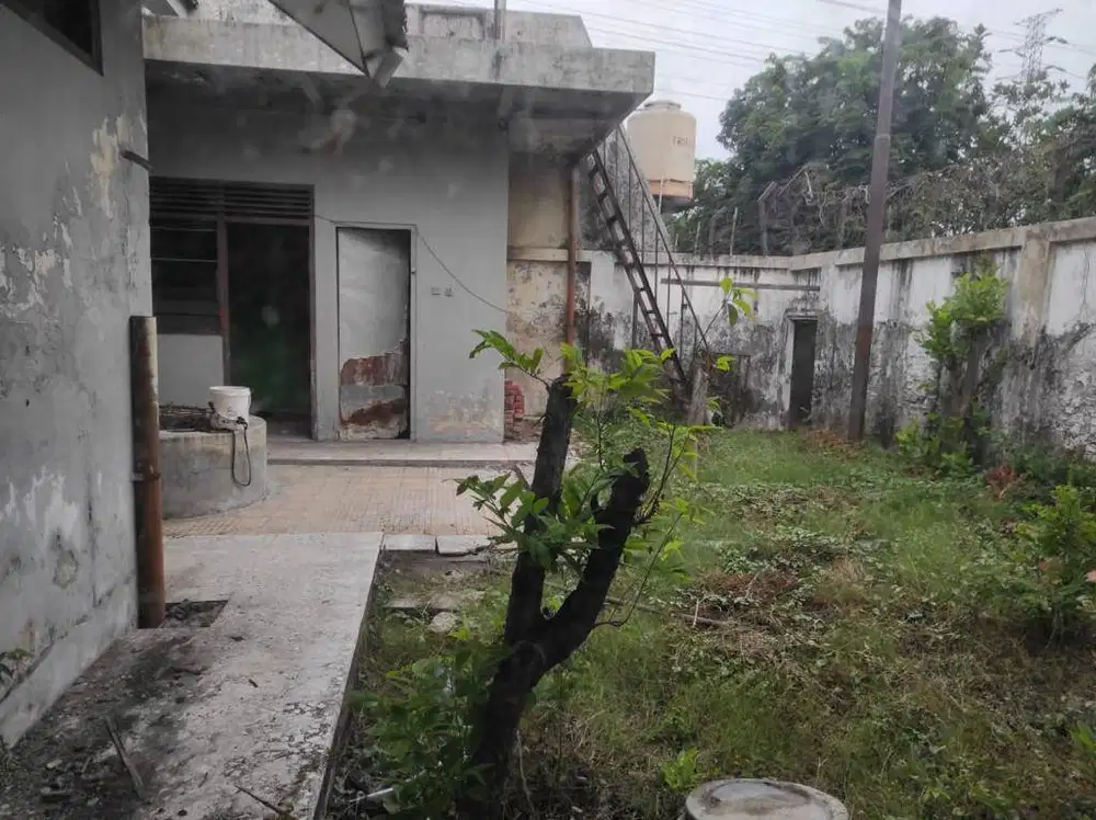 Dijual Rumah Tanah Luas Dekat Tol Cocok Untuk Properti