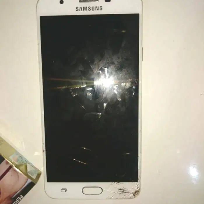 DIBELI SEGALA KONDISI HP SAMSUNG RUSAK