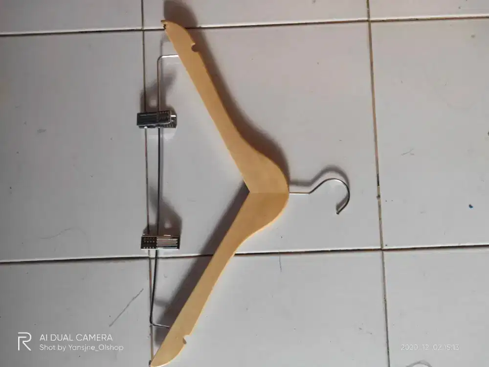 Hanger celana dewasa