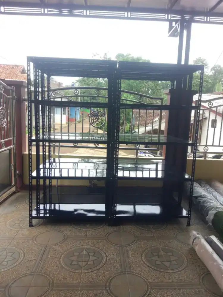 rak besi susun buat arsip dan gudang