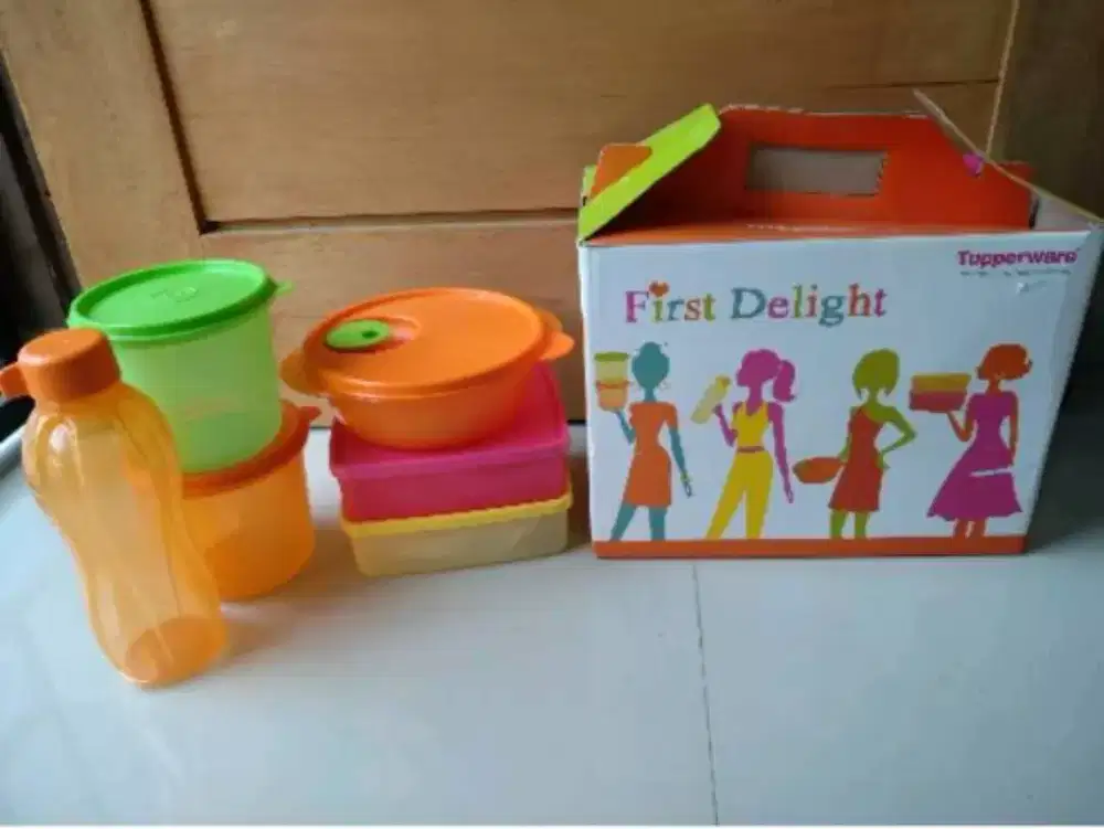 Kotak Makan Cantik/Gift Set/Tupperware First Delight