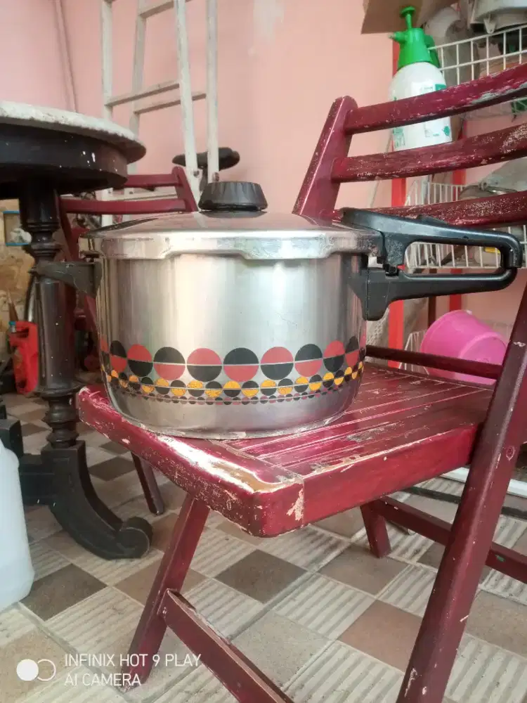 Panci presto uk garis tengah 30 cm tinggi 17 cm