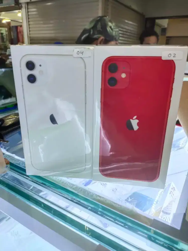 IPhone 11 128gb silver ibox