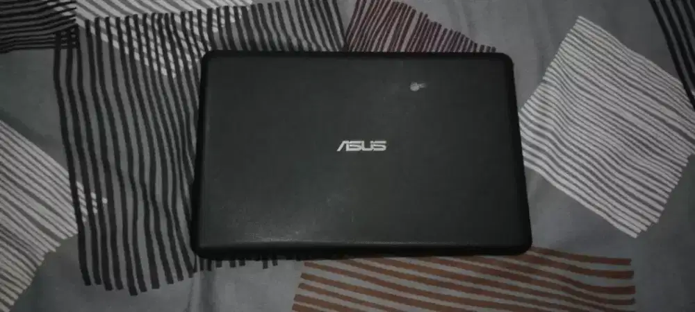 Djual laptop asus