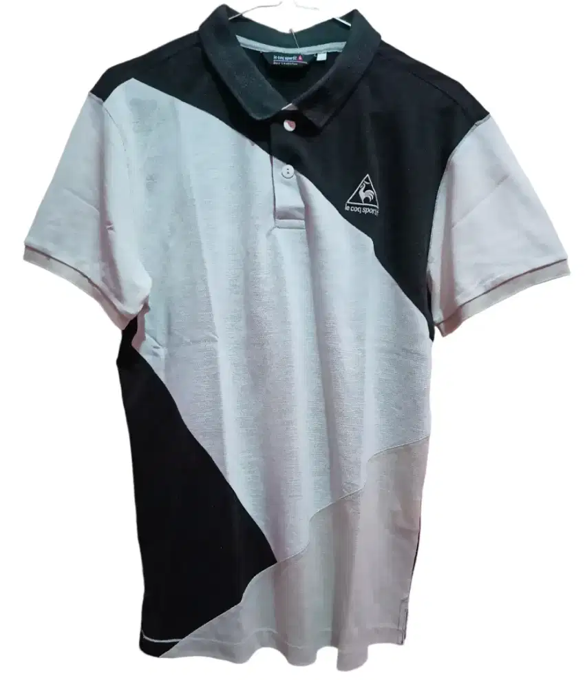 [LE COQ SPORTIF] KAOS POLO GOLF KERAH 2 IN 1