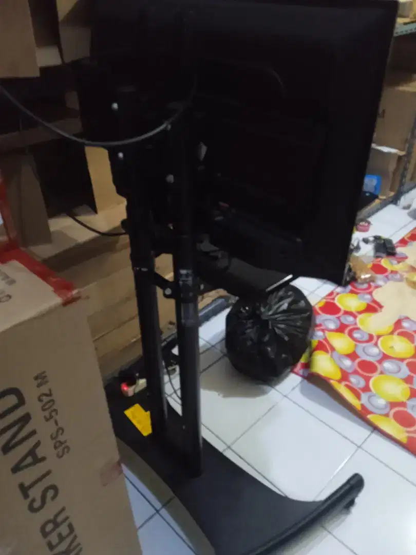 JUAL BRACKET TV MODEL STANDING/RODA