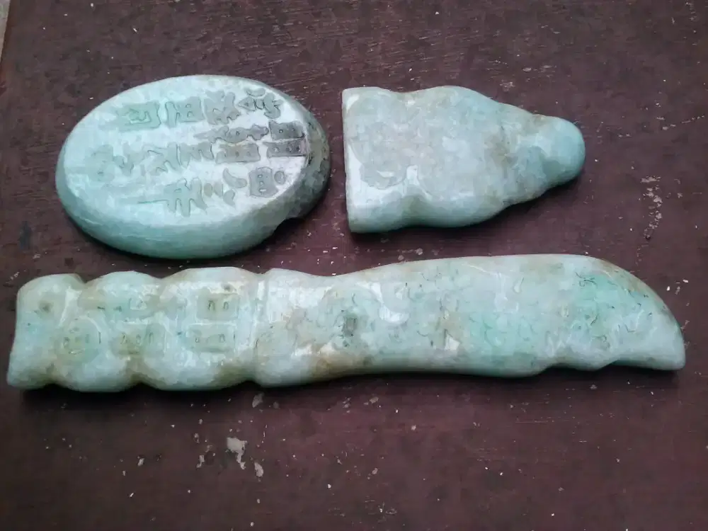 Giok identitas kuno dinasti ming