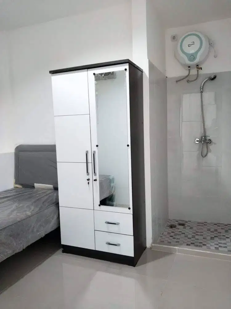 Kost Kos Kosan AC Pintu Besar Kecil Keadilan Kemurnian Keagungan