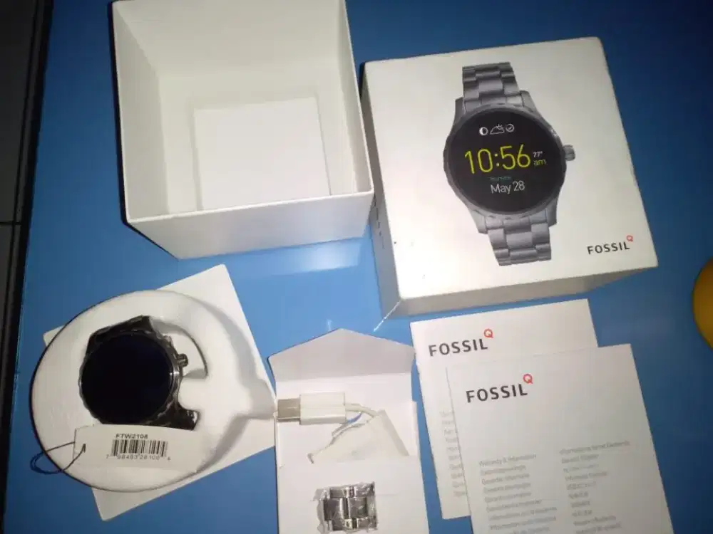 Jual jam outlet fossil smartwatch