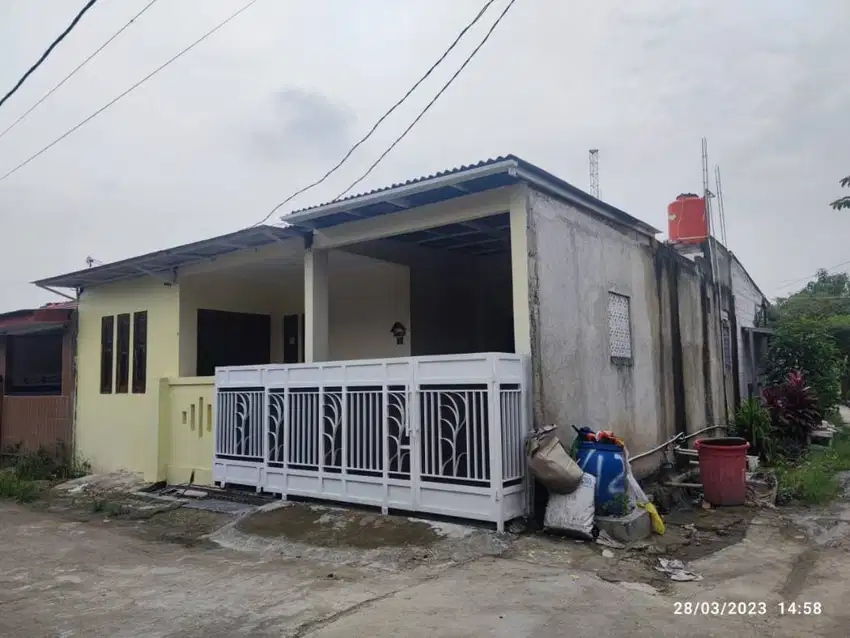 Rumah Hoek Full Renovasi 90/90 Taman Firdaus Cibarusah