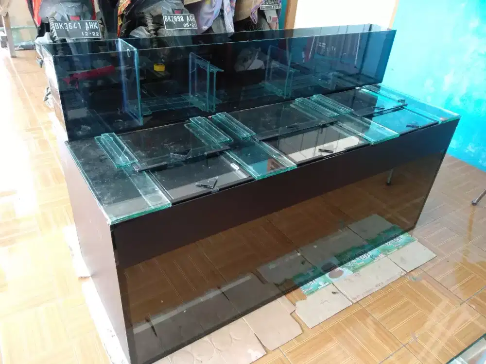 Terima tempahan aquarium dan rak aquarium