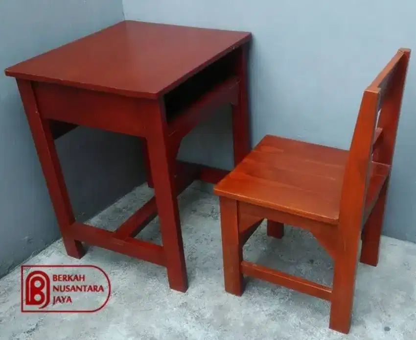 Meja sekolah/kursi 1 set