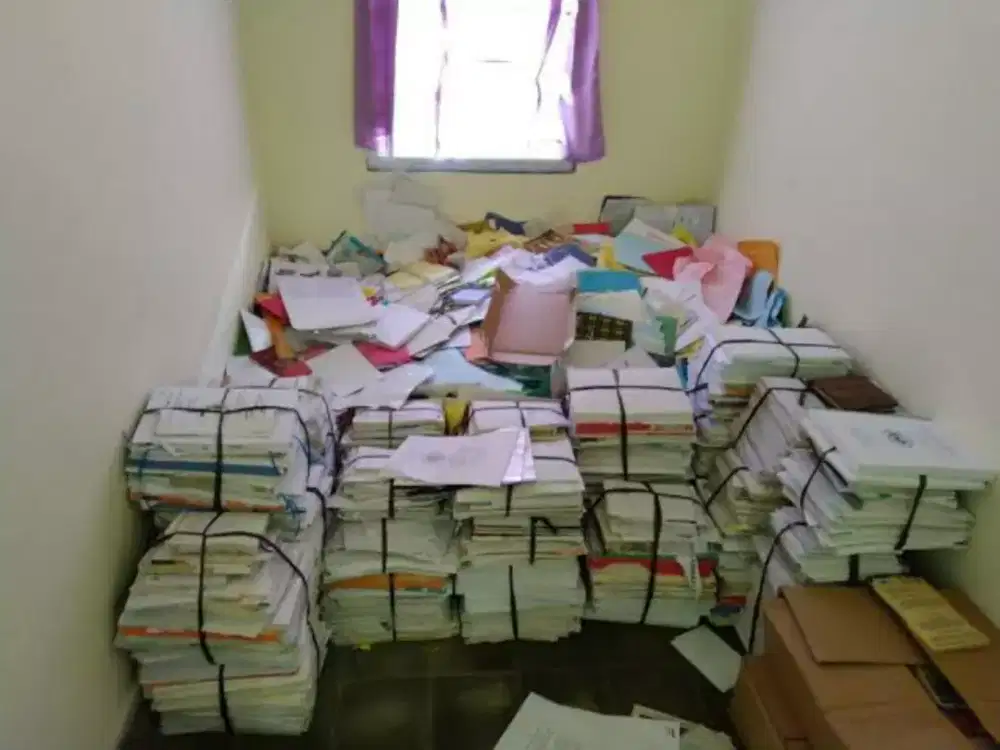 Beli barang bekas buku kardus koran dll perkilu