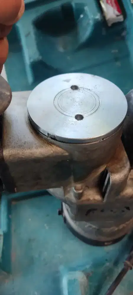 Tutup olie Crank Cap Jack Hammer HM 1201 terbuat dari Diral dibubut