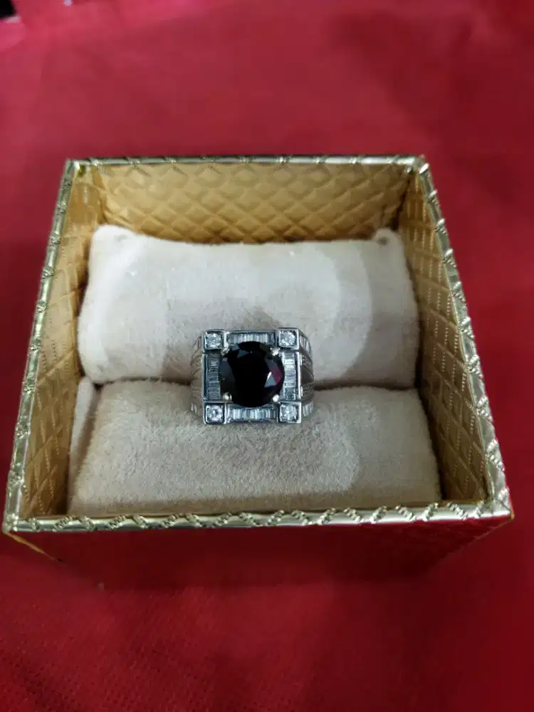 Cincin Eropa Pria Berlian Black Diamond Besar Kode 009