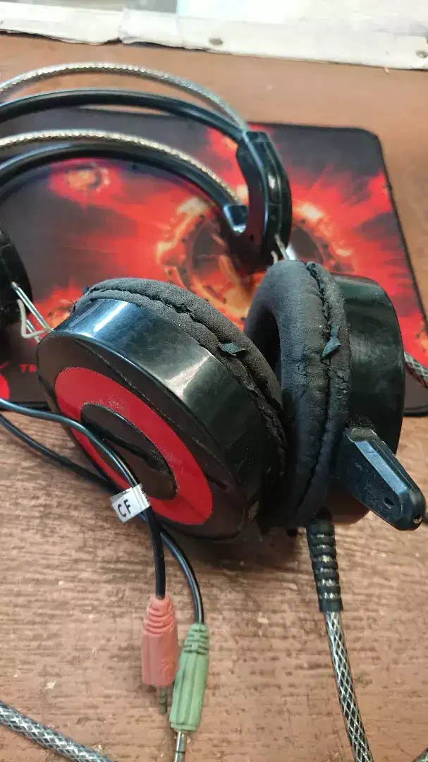 Headset Gaming bonus Mousepad