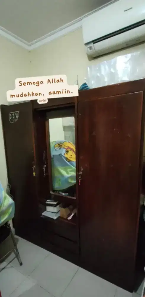 Lemari jati 3 pintu