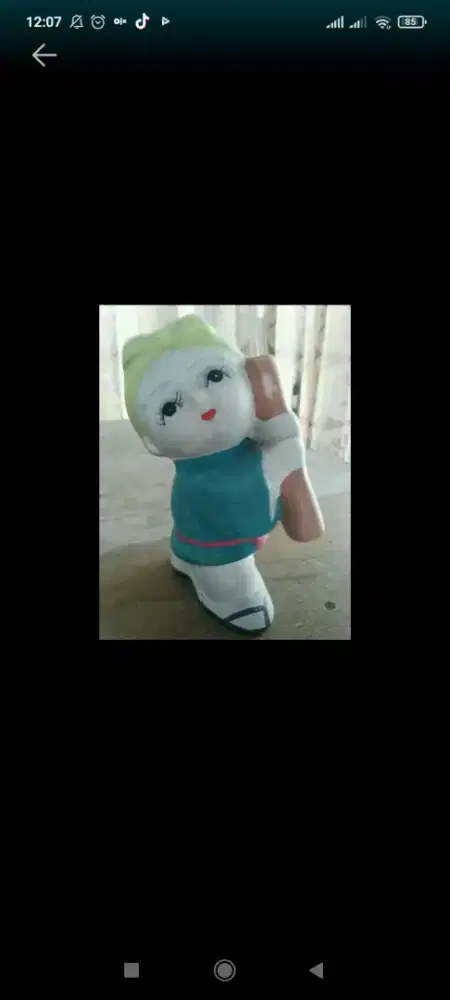 Patung angel hijau putih