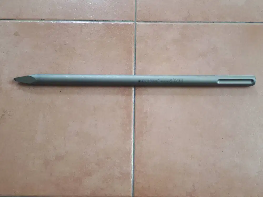 Action 23901400 M102 SDS , 400 mm - Rod Bits for Demolition  (A-764)